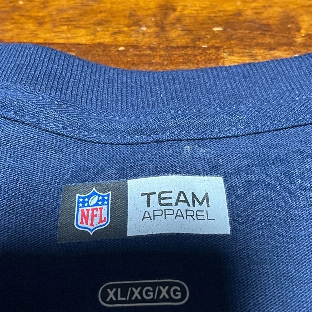 Seattle Seahawks Navy Blue Shirt Men’s Size XL